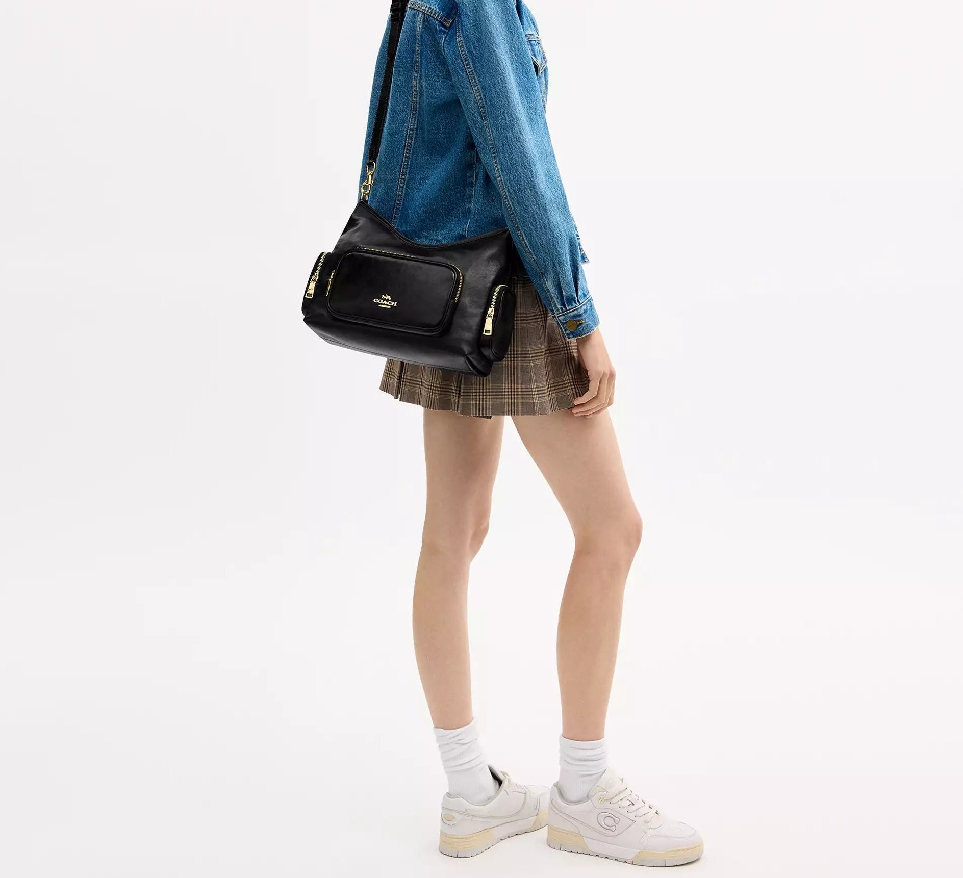 Laurel Shoulder Bag With Pockets Black Coach