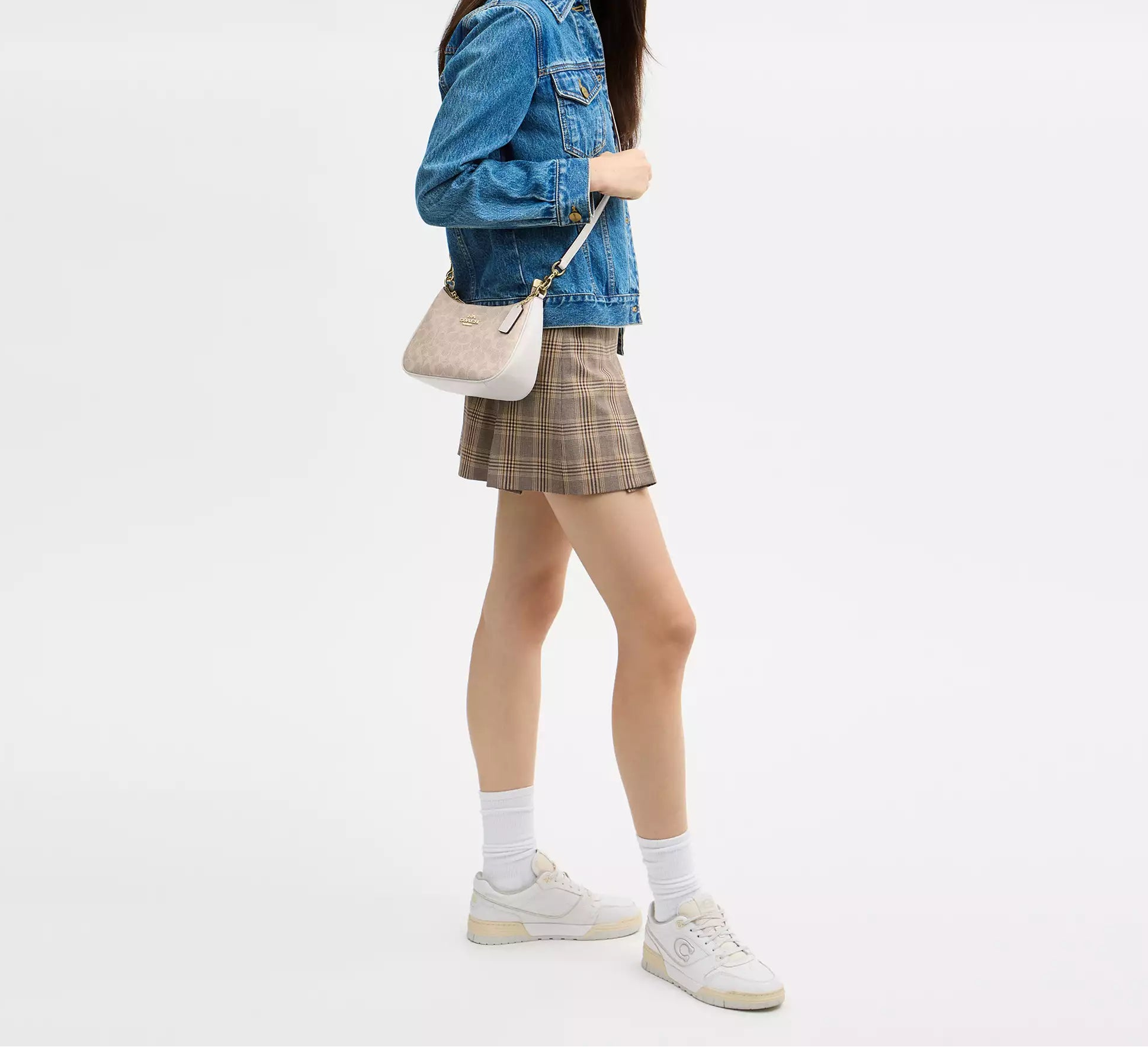 Teri Shoulder Bag In Signature Canvas Sand Chalk Coach